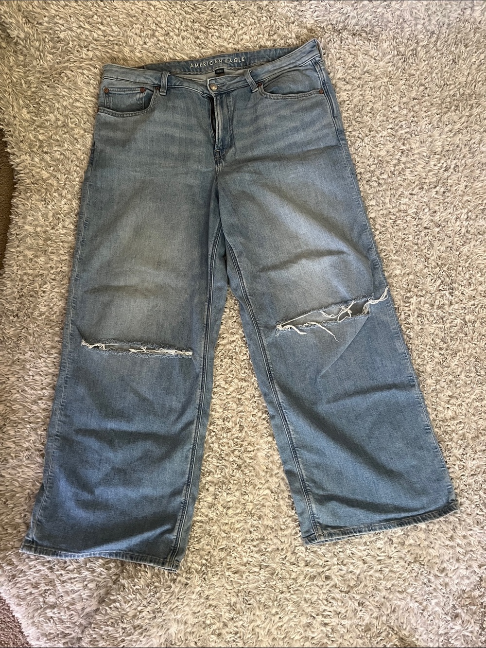 American Eagle Outfitters Light Blue Wide Leg Drapey Jeans with Knee Rips